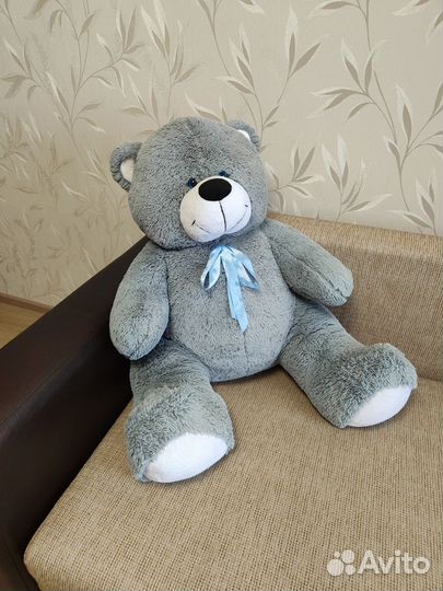 Плюшевый медведь