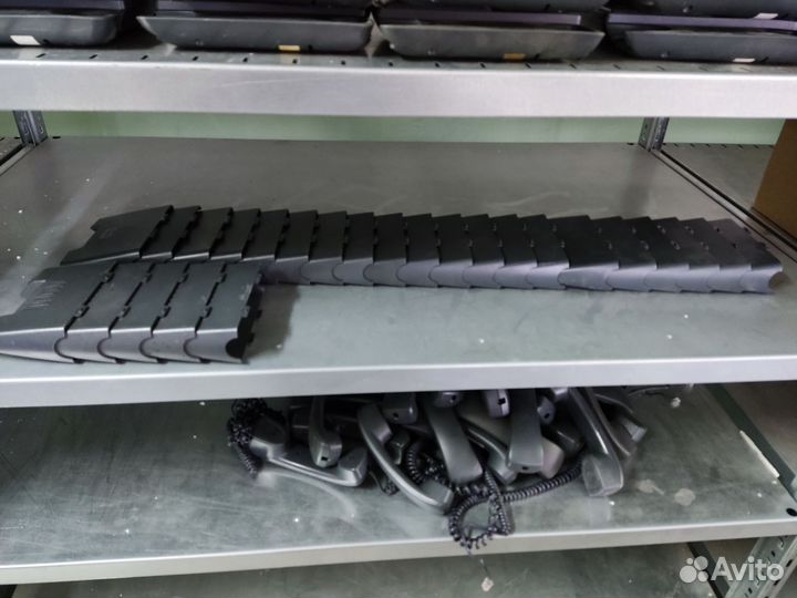 IP телефон Cisco SPA303