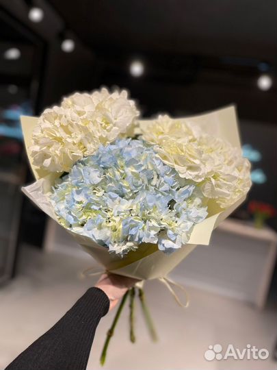 Живые цветы букеты