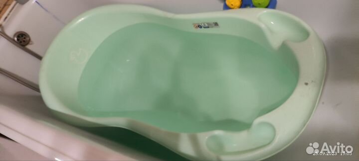 Ванночка и подушка для купание