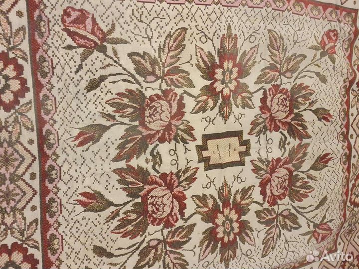 Скатерть гобеленовая с бахромой