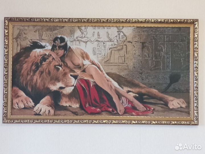 Картина в раме гобелен