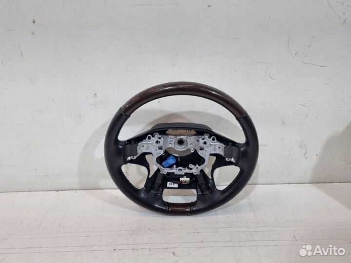 Руль Toyota Land Cruiser 200 2016-2022