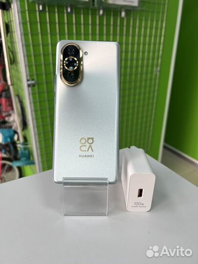 HUAWEI nova 10 Pro, 8/256 ГБ