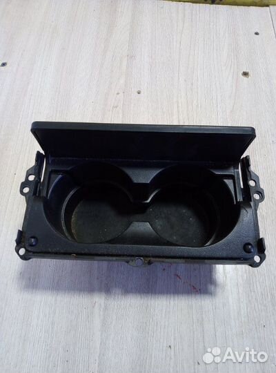 Подстаканник Brillianc M2 Бриллианс М2 седан 1.8