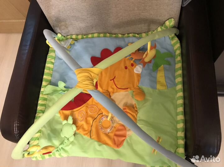 Развивающий игровой коврик и развивающие игрушки0+