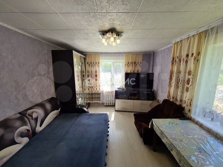 2-к. квартира, 42 м², 1/2 эт.