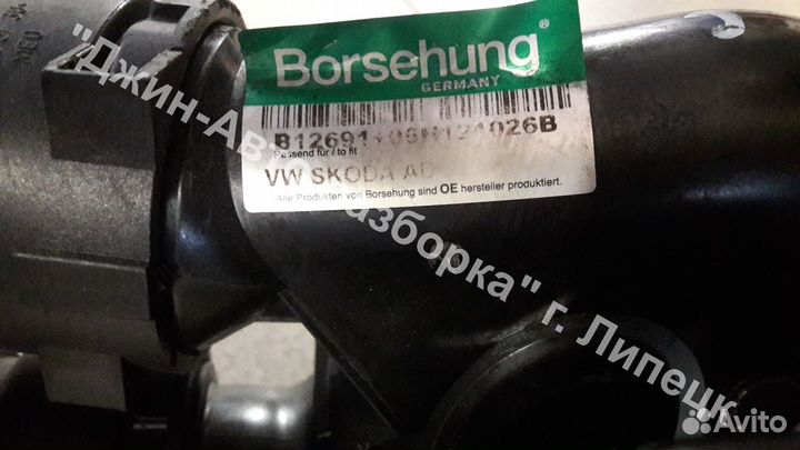 Помпа водяная с корпусом Passat CC пассат цц 2.0