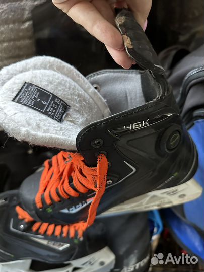 Хоккейные коньки