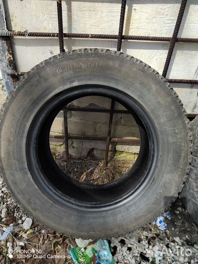 Continental ContiCrossContact AT 205/70 R15