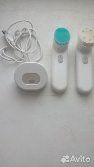 Массажер лица Клиник Соник Систем IPX7