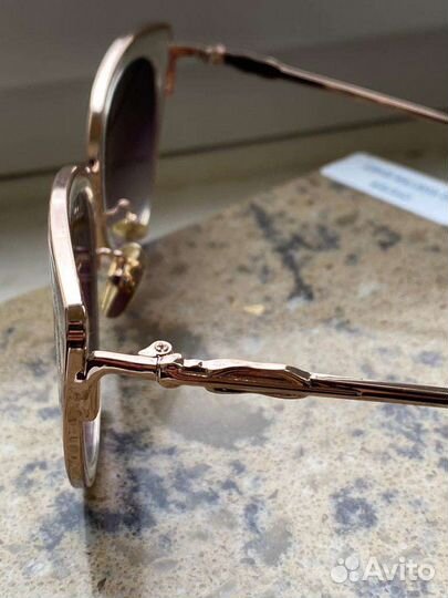 Солнцезащитные очки женские