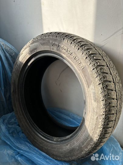 Yokohama Geolandar A/T G015 215/60 R17