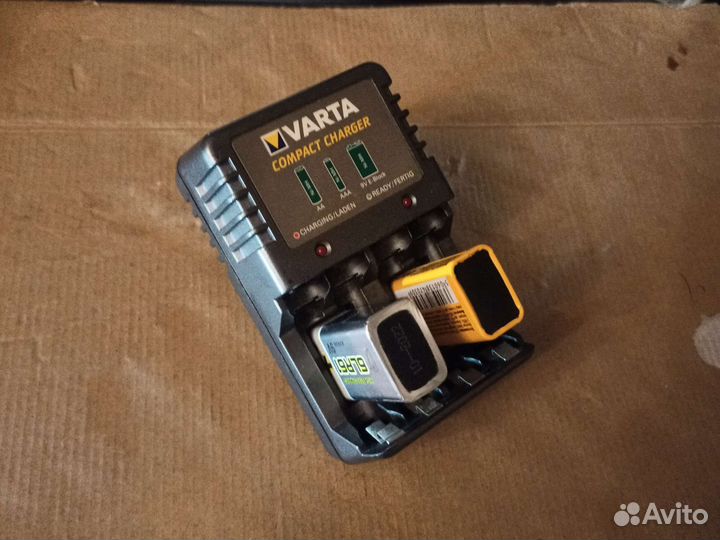 Зарядное устройство