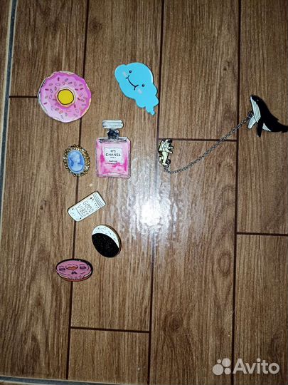 Значки аниме и не только