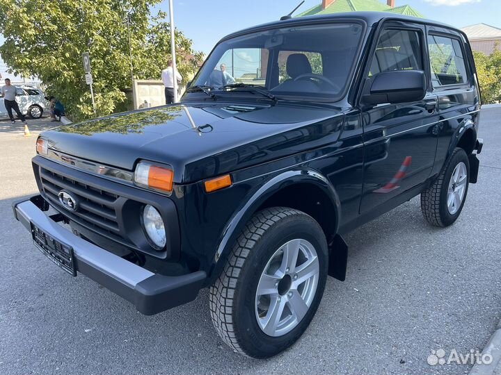LADA 4x4 (Нива) 1.7 МТ, 2023, 10 км