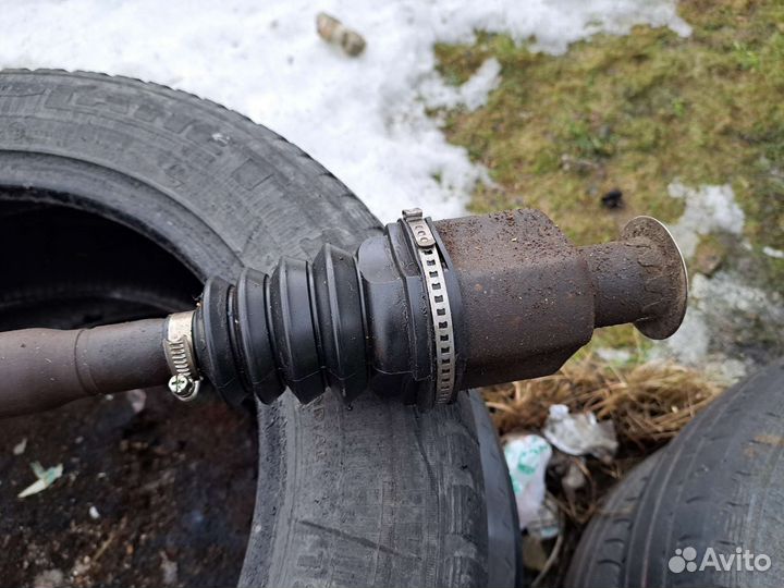 Шрус правый на рено логан