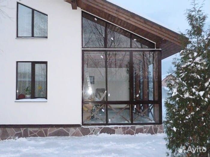 Окно в квартиру / дом / коттедж