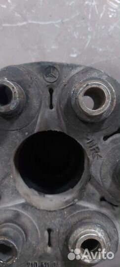 Эластичная муфта Mercedes