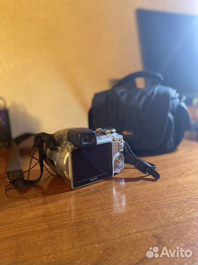 Фотоаппарат Sony Cyber-shot DSC-H5
