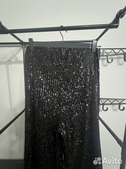 Брюки с пайетками