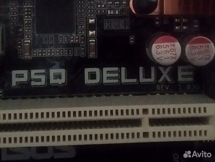 Топовая материнская плата 775 P5Q Deluxe DDR2