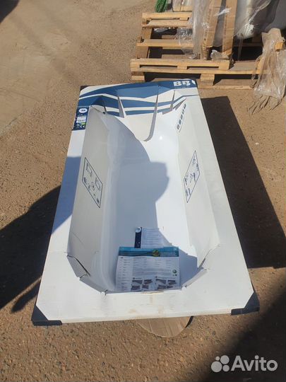 Ванна чугунная