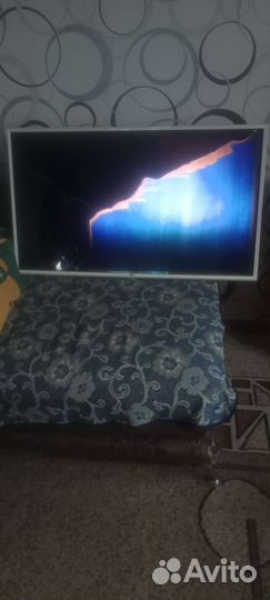 Продам телевизор