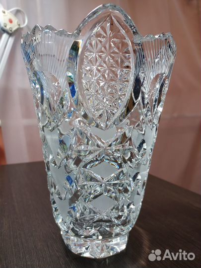 Большая хрустальная ваза для цветов СССР