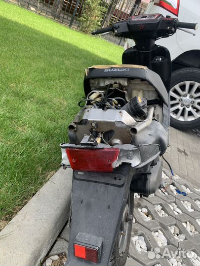 Suzuki Adress v50