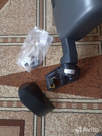 Зеркало левое рено truck T-serie