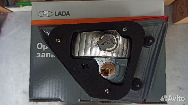 Фонарь задний внутренний правый LADA Vesta