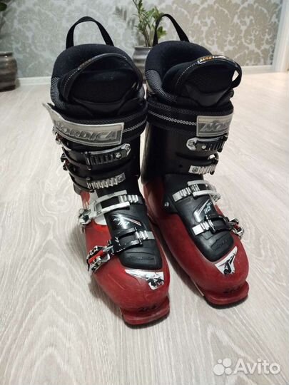 Горнолыжные ботинки Nordica
