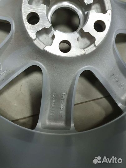 Диск колесный C2P1011 Venus Jaguar бу