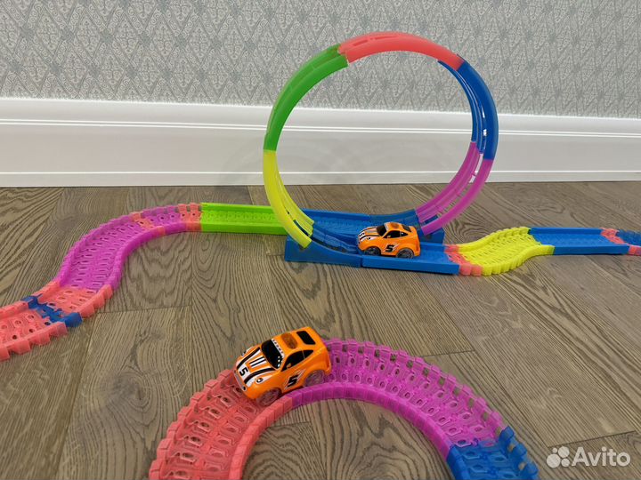 Игрушка гибкий трек с машинками