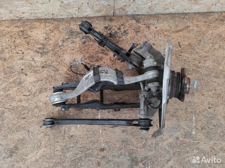 Кулак задний правый BMW 6 G32 в сборе