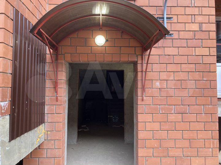 2-к. квартира, 42 м², 2/3 эт.