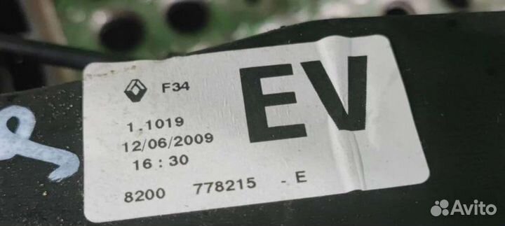 Кулиса Renault Megane 3 2009