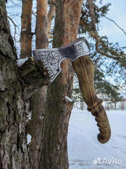 Топор ручной работы 