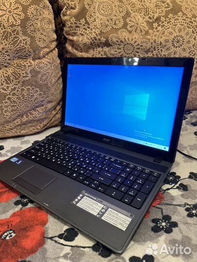 Ноутбук Acer Aspire 5749 (Intel i3 4 ядра)