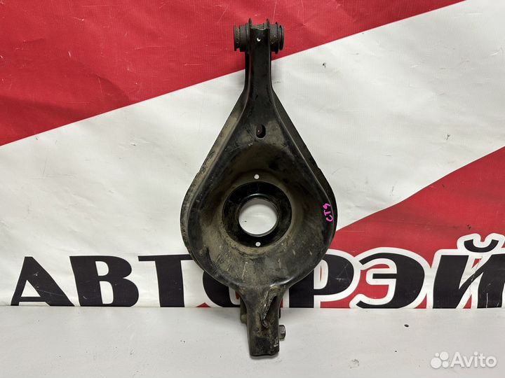 Рычаг нижний задний правый Cadillac Cts 2 07-14г