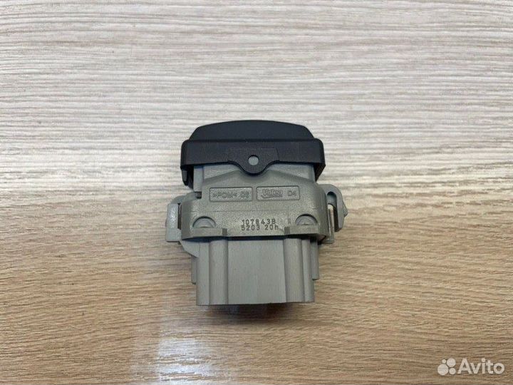 Кнопка системы стабилизации Nissan Terrano