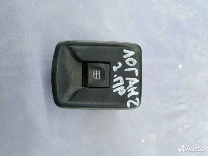 Кнопка стеклоподъёмника Renault Logan 2