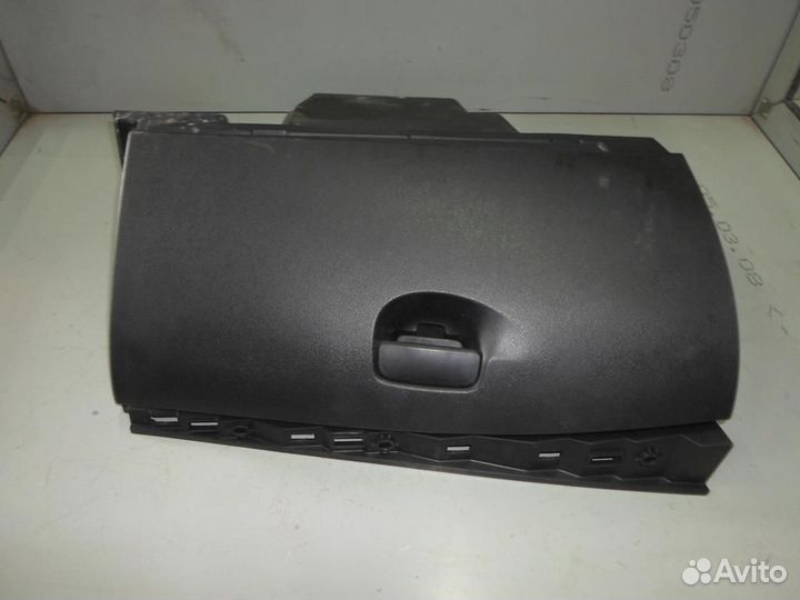 Бардачок Fluence