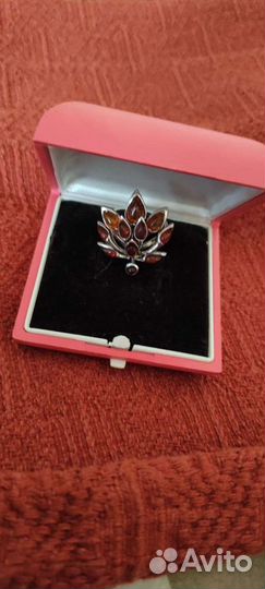 Янтарь в серебре