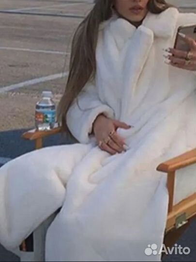 Шуба искусственная длинная