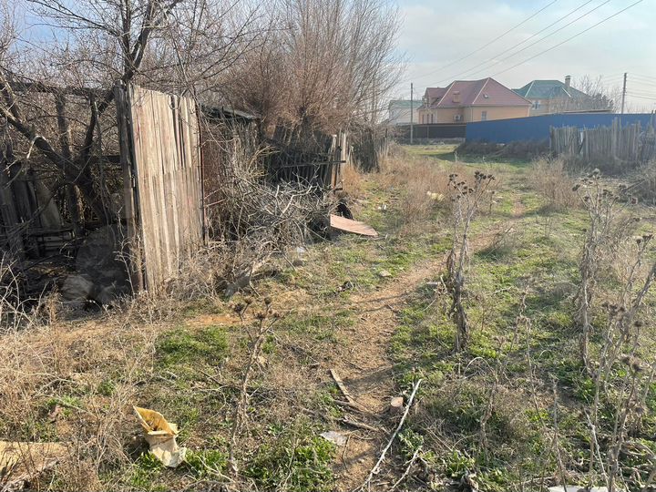 Дача 10 м² на участке 8 сот.