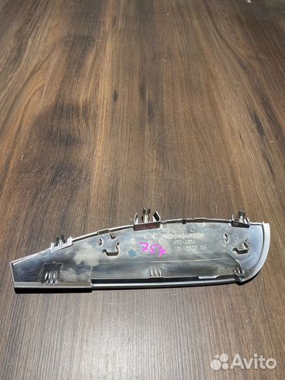 Декор Mercedes-Benz R-Class W251 272967 2009