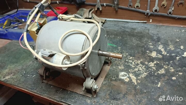 Мотор электрический 600W