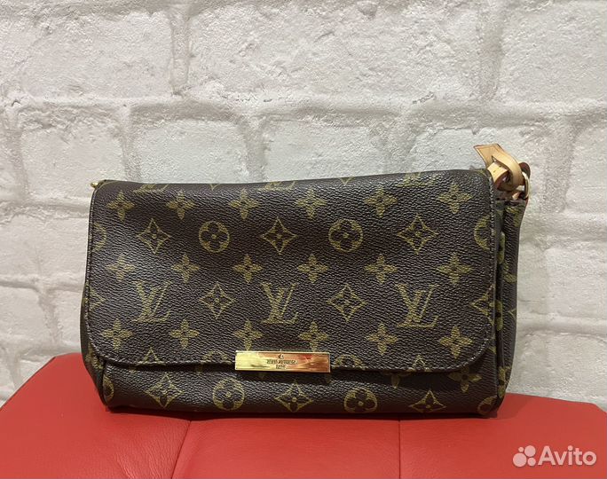 Сумка Louis Vuitton Favorite MM